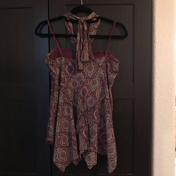 NWOT Flowy cami with multi strap - Picture 4 of 7